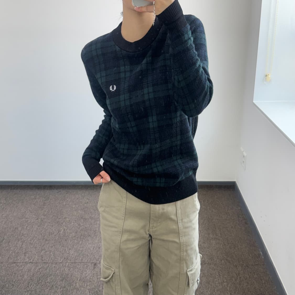 Fredperry 프레드페리 스몰로고 다크그린 체크 니트 상품이미지1