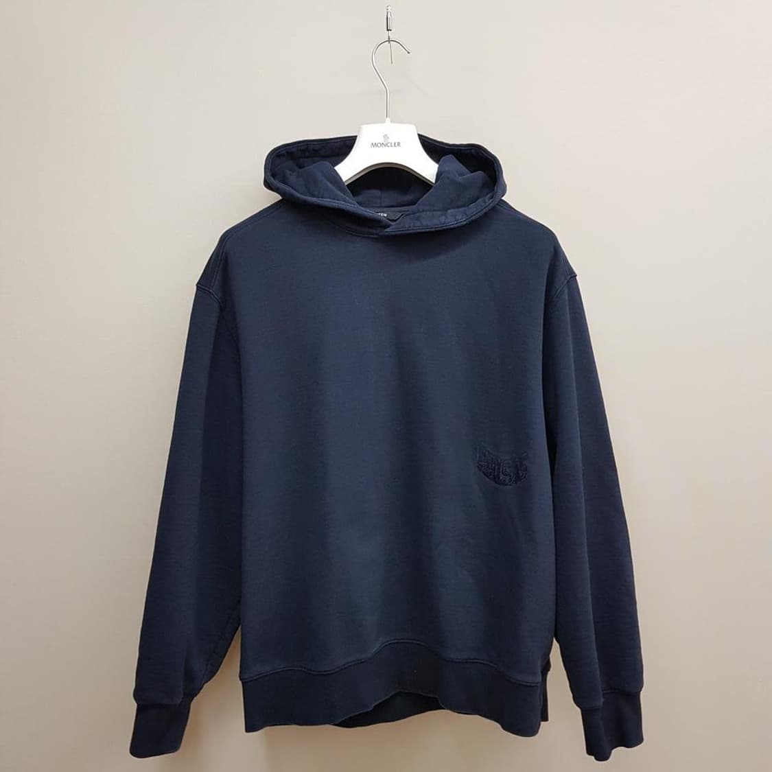 한섬 시스템 2023 백프린트 후드 스웨트셔츠 105사이즈 상품이미지2