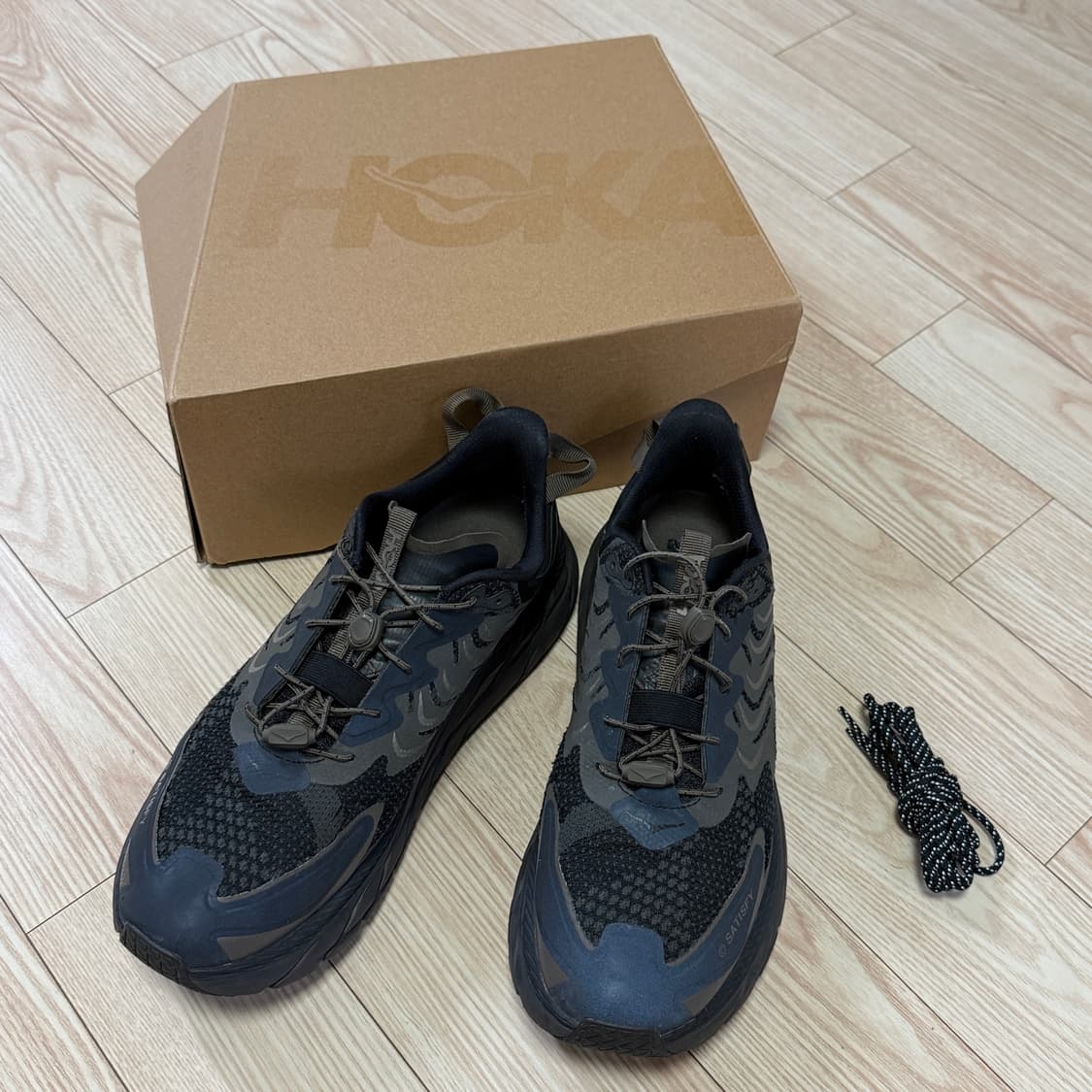 HOKA SATISFY 호카 새티스파이 클리프톤 285 상품이미지2