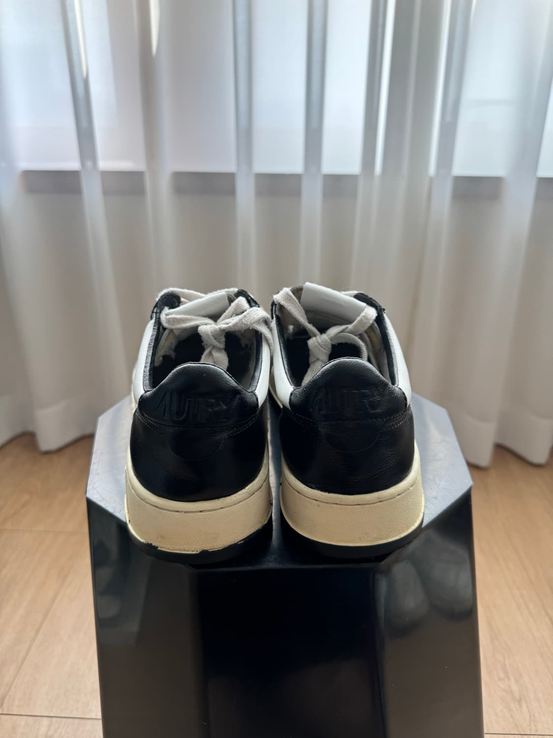 (촬영소품) 280 오트리 메달리스트 스니커즈 상품이미지4