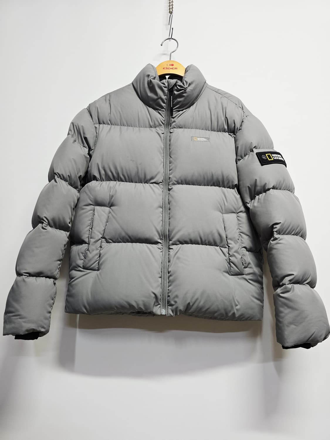 내셔널지오그래픽 패딩 그레이 상품이미지1