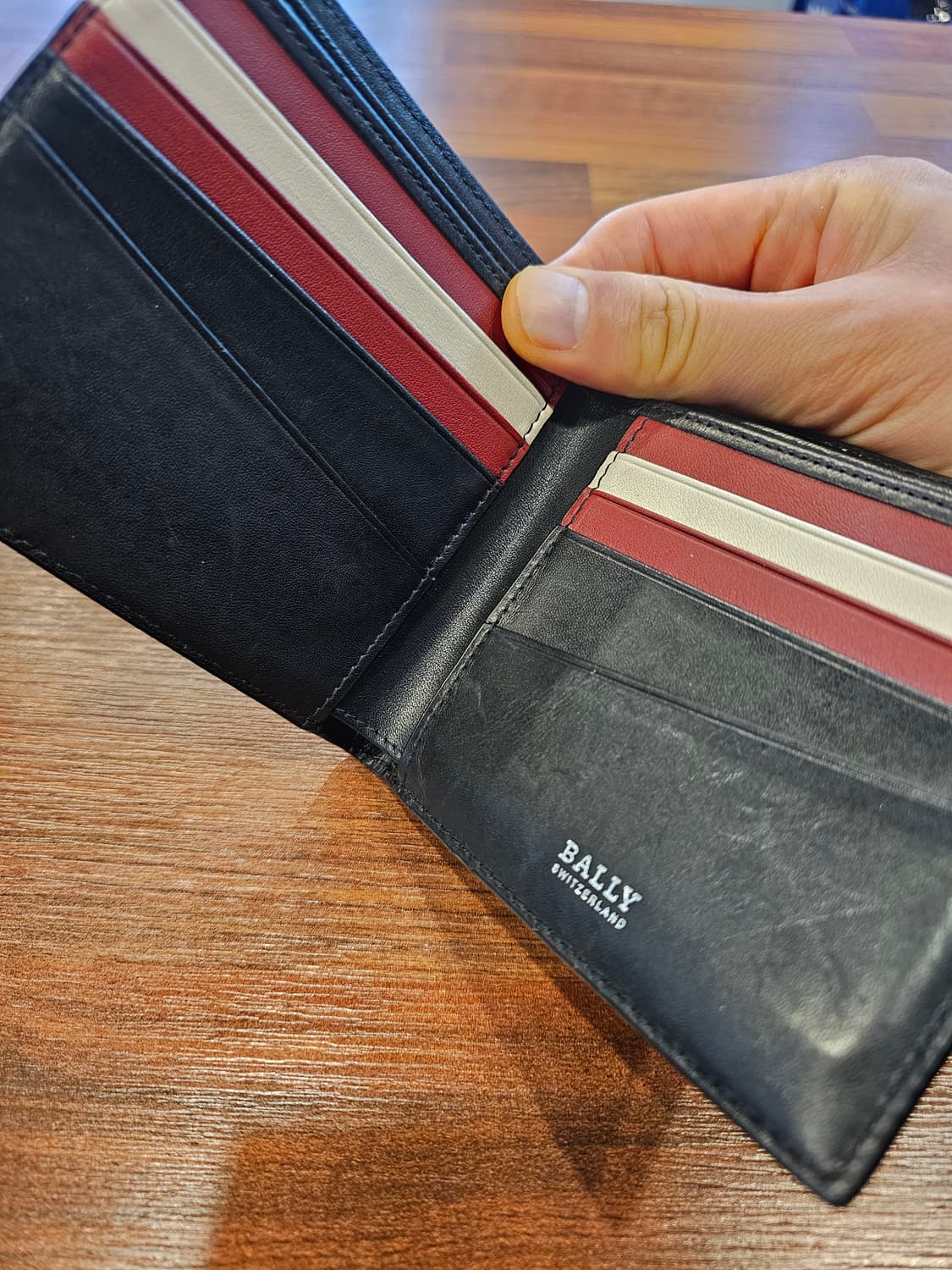 발리 BALLY 가죽지갑  상품이미지2