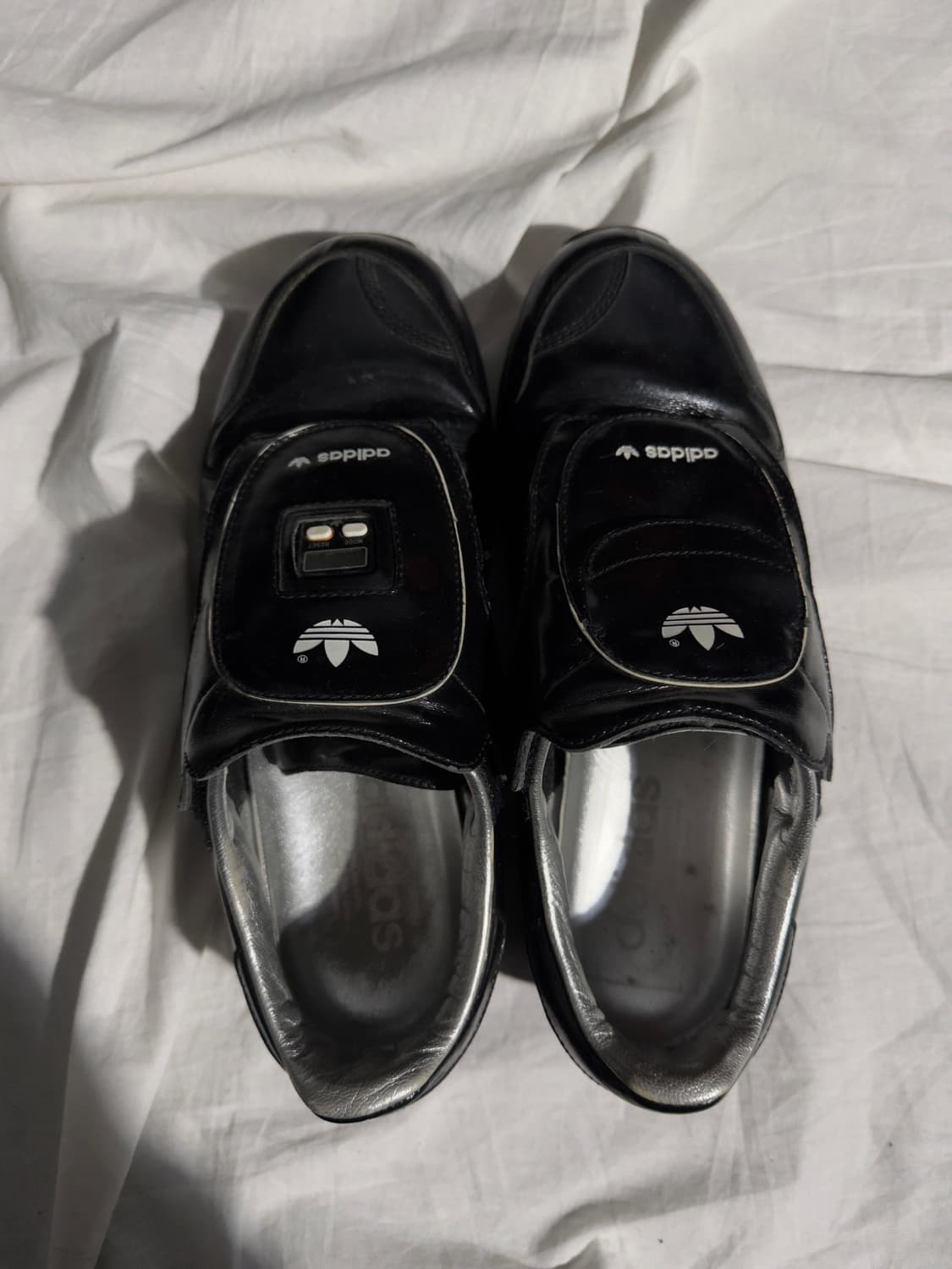 아디다스 마이크로페이서 스니커즈 상품이미지3