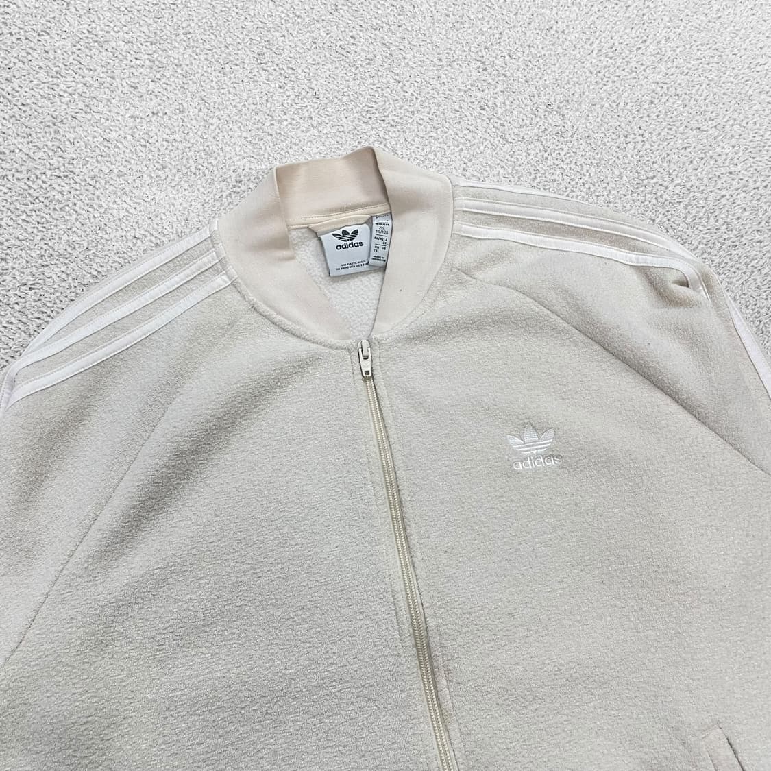 아디다스 슈퍼스타 부클 트랙 자켓 아이보리 상품이미지2