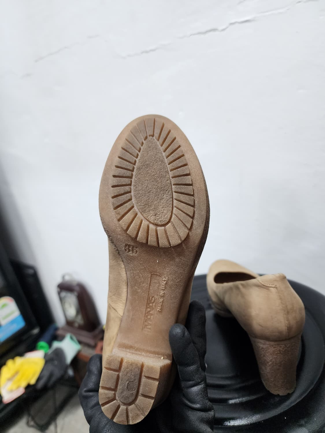 MANAS 베이지 스웨이드 펌프스힐 (Italy made) 상품이미지4