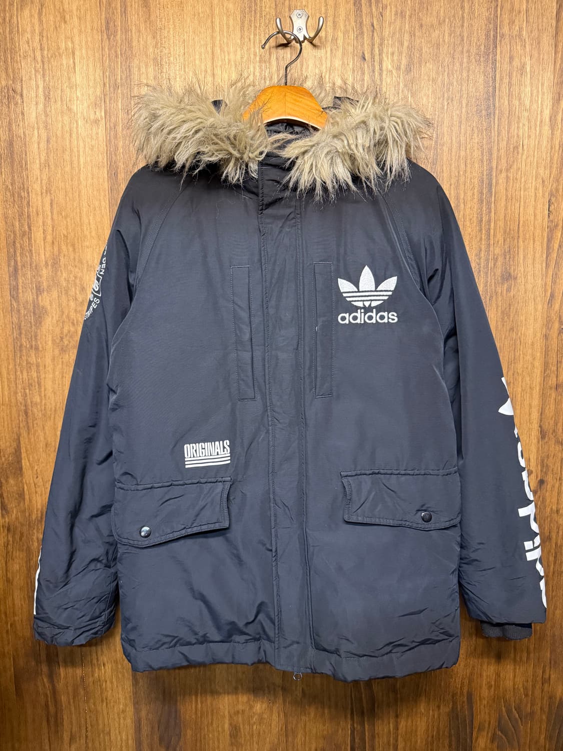 Adidas fur hooded padded jacket 상품이미지2