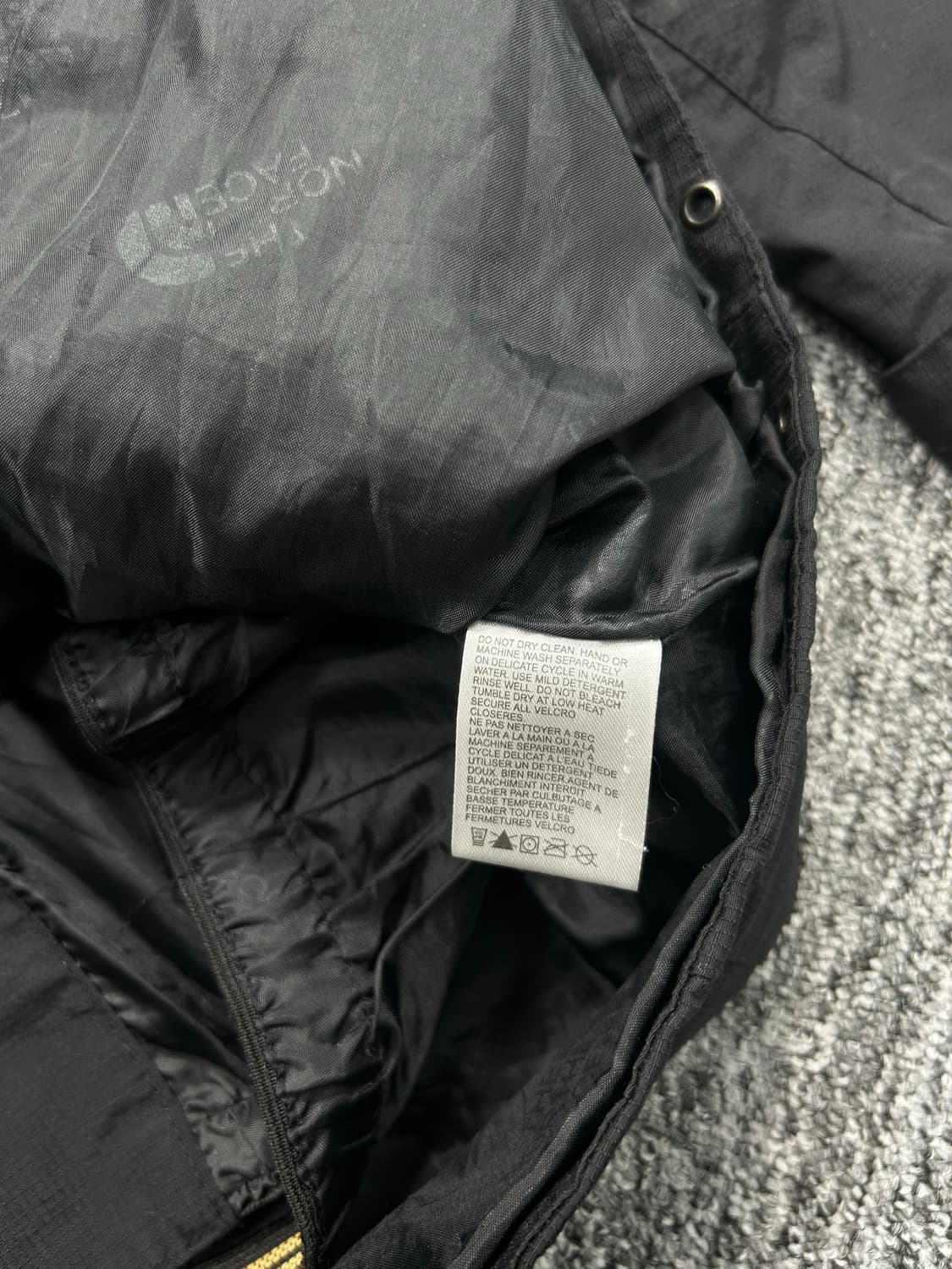 노스페이스 고어텍스 써밋 시리즈 바람막이 L 상품이미지9