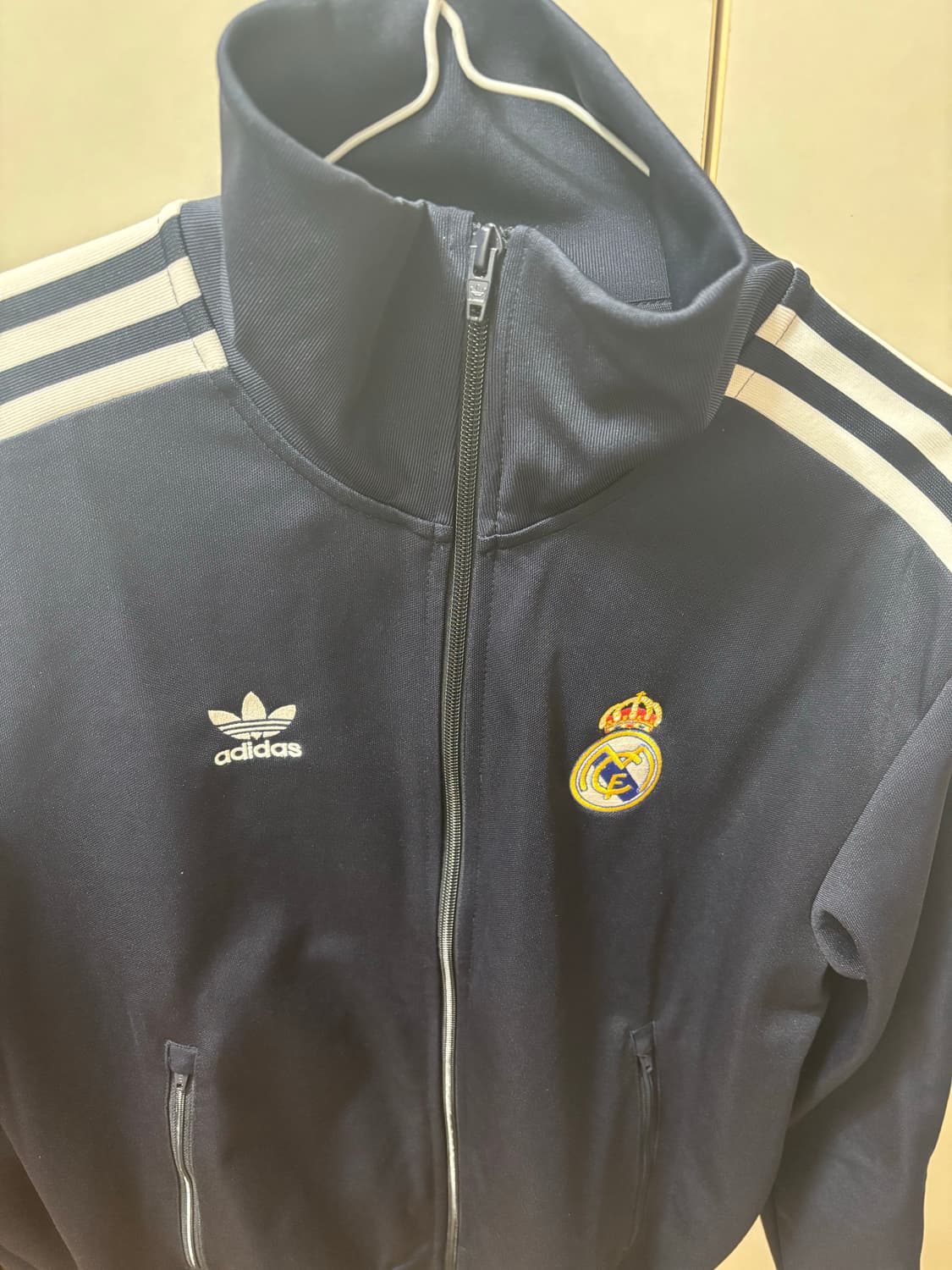 레어 아디다스 레알마드리드 트랙탑 상품이미지1