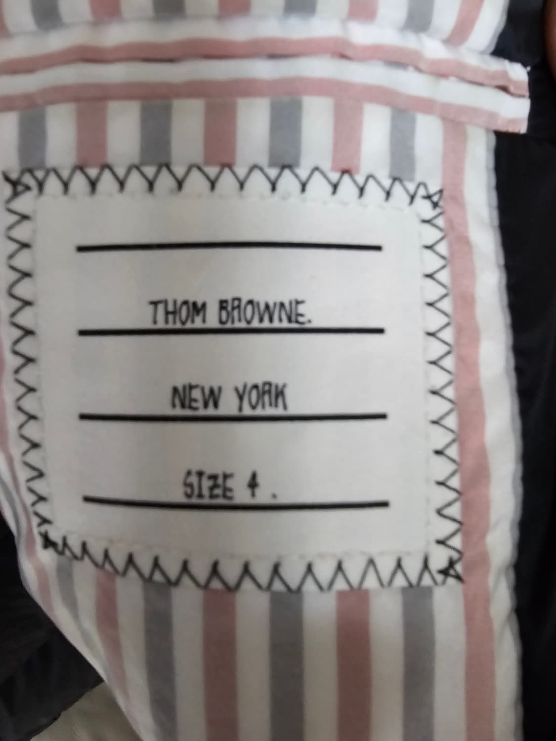 톰브라운 23fw 4바 사선완장 후드 다운필드 롱패딩(4/정품) 상품이미지6