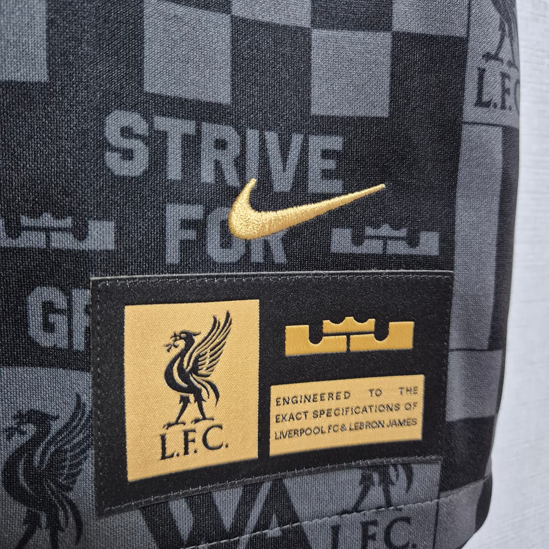 23/24 리버풀 르브론 스페셜 M (콜라보) 상품이미지4