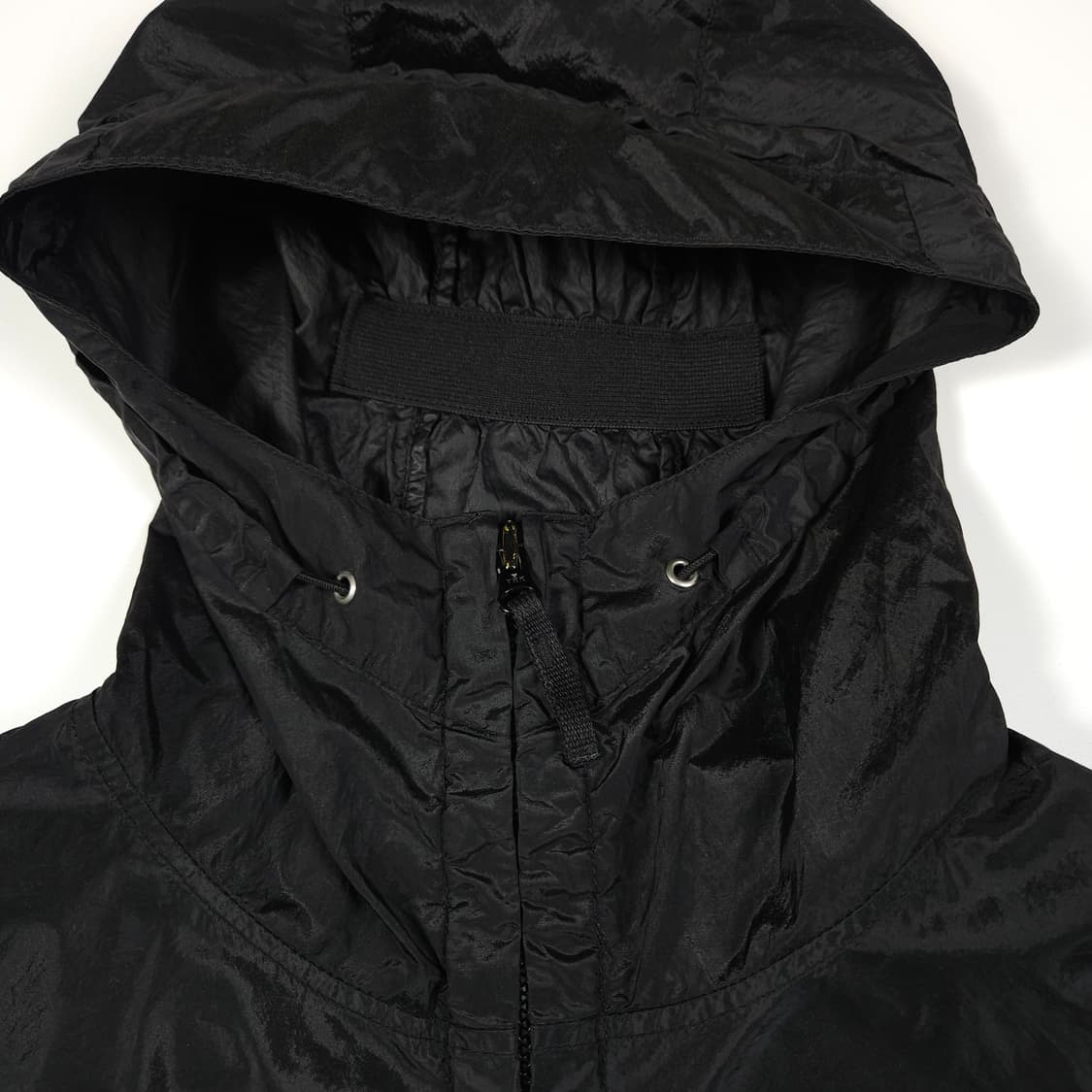 스톤아일랜드 와펜 바람막이 블랙 상품이미지3