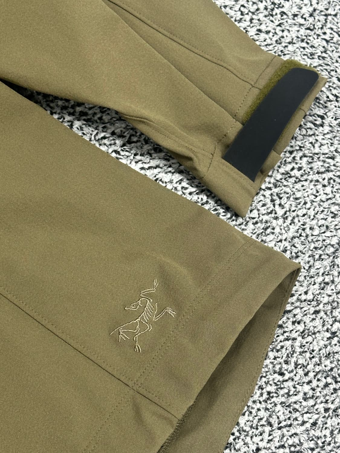 [ 아크테릭스 ] / 남성95-100 / 리프 브라운 자켓 상품이미지4