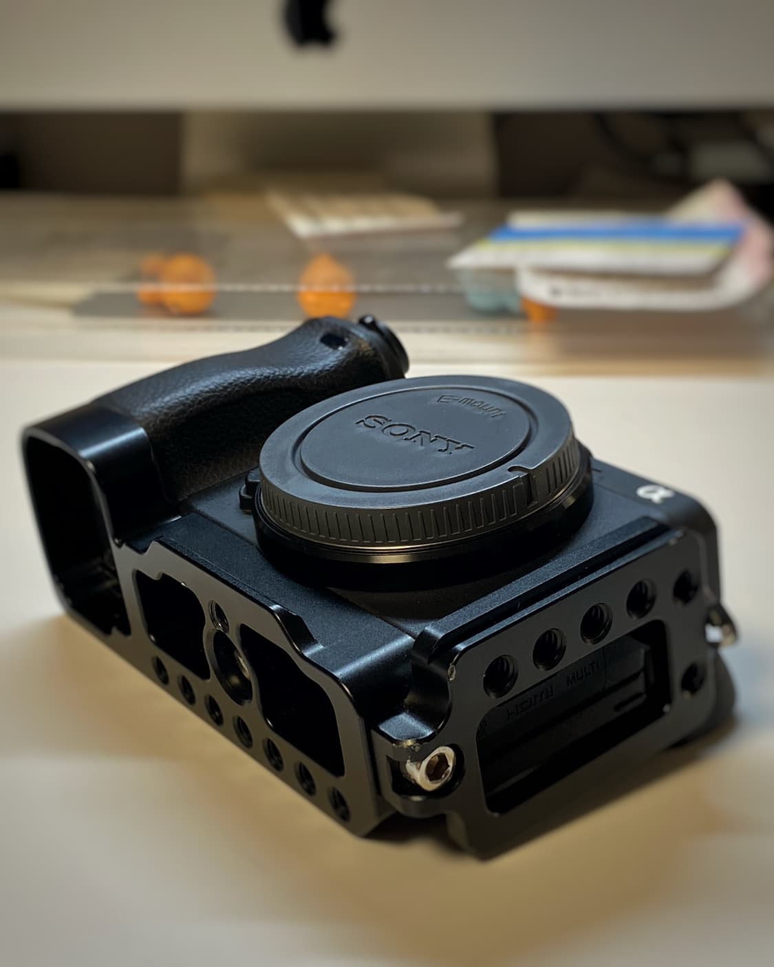 소니 a6400 바디 + 스몰리그케이지, 선가이드, 충전 배터리 키트 상품이미지2