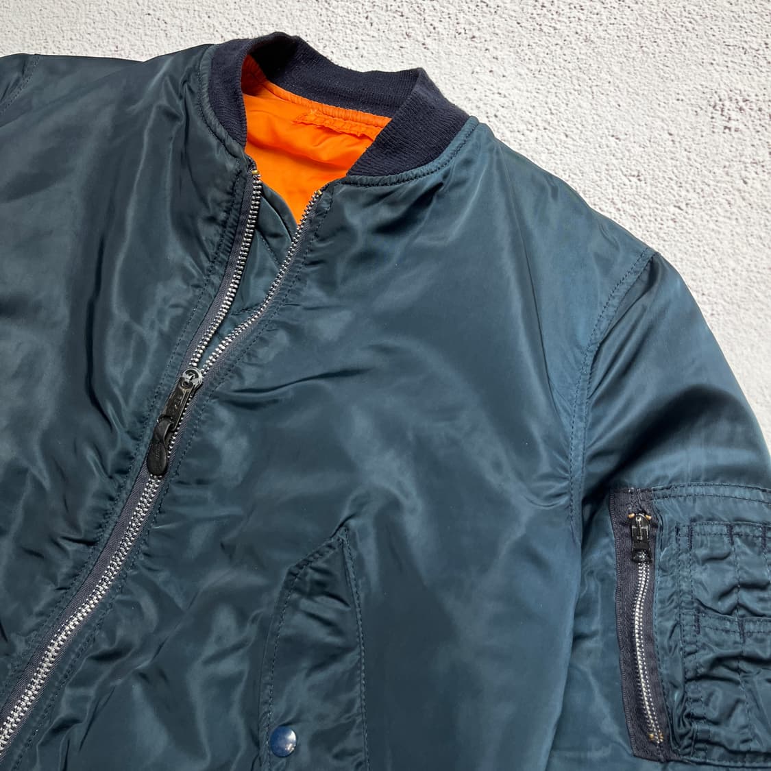90s Alpha Industries MA-1 Flight Jacket 상품이미지3