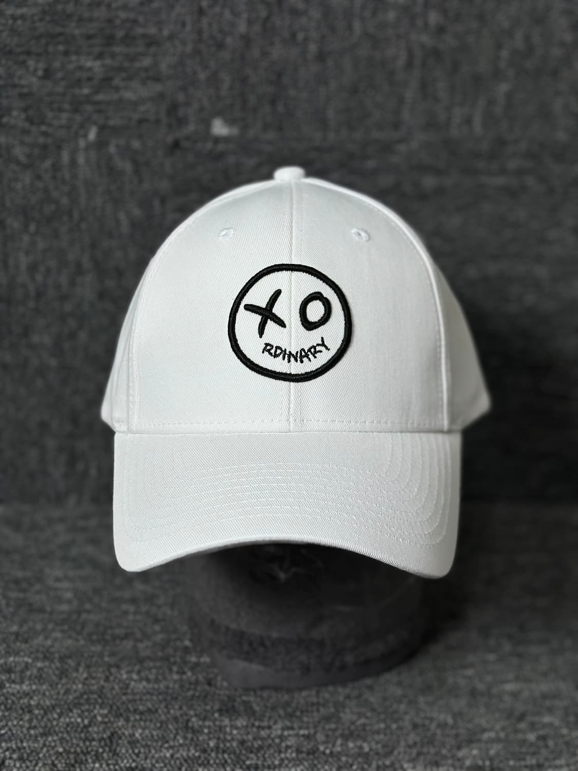 X:ORDINARY 화이트 볼캡 상품이미지1
