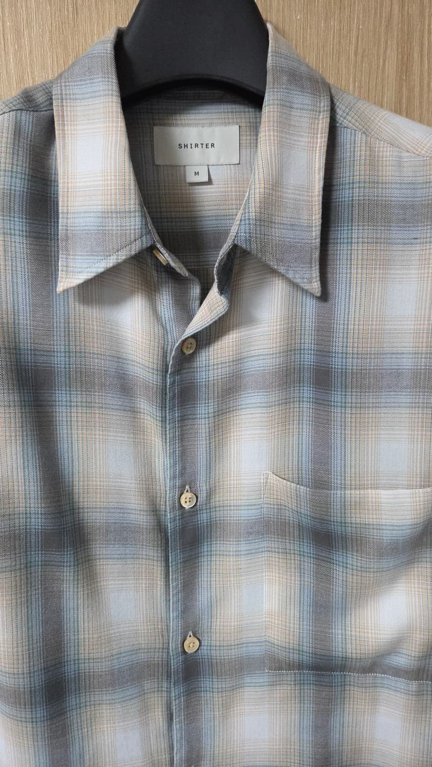 (착샷) 셔터 나보나 v2 레이온 체크 셔츠  상품이미지3
