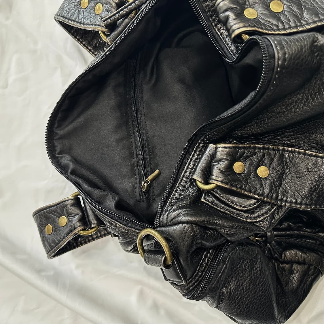 올블랙 유틸리티 숄더백🖤 상품이미지5