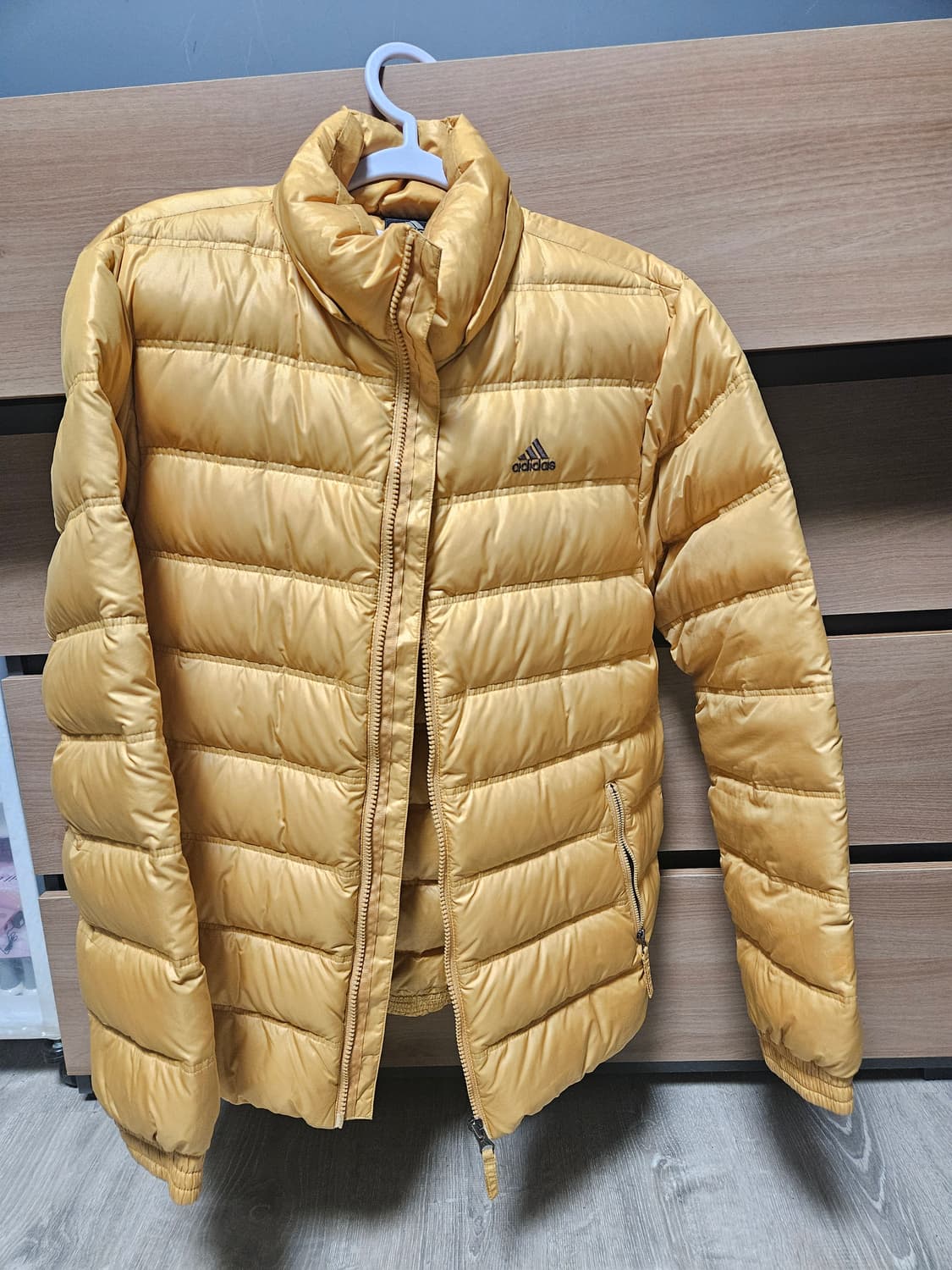 아디다스패딩 상품이미지1
