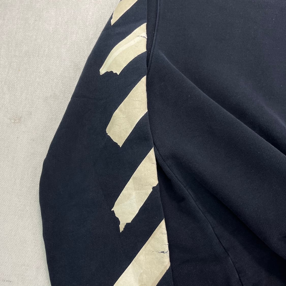 100 19f/w 오프화이트 lo 맨투맨 상품이미지6