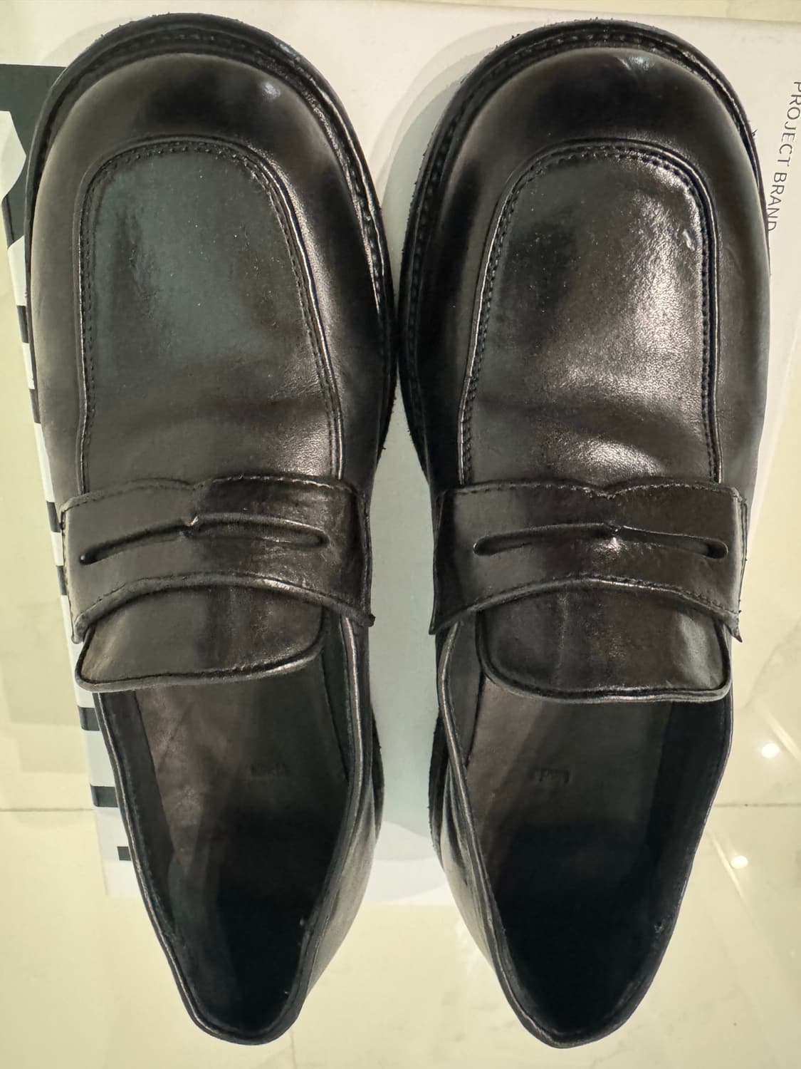 킨치 OVATE 500a 블랙 265 사이즈 판매합니다. 상품이미지1