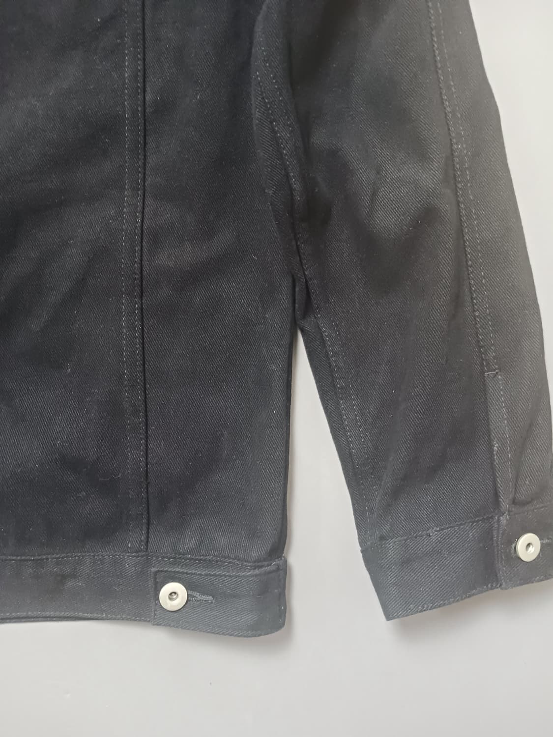[L] 파르티멘토 트러커 블랙 데님 자켓 상품이미지8