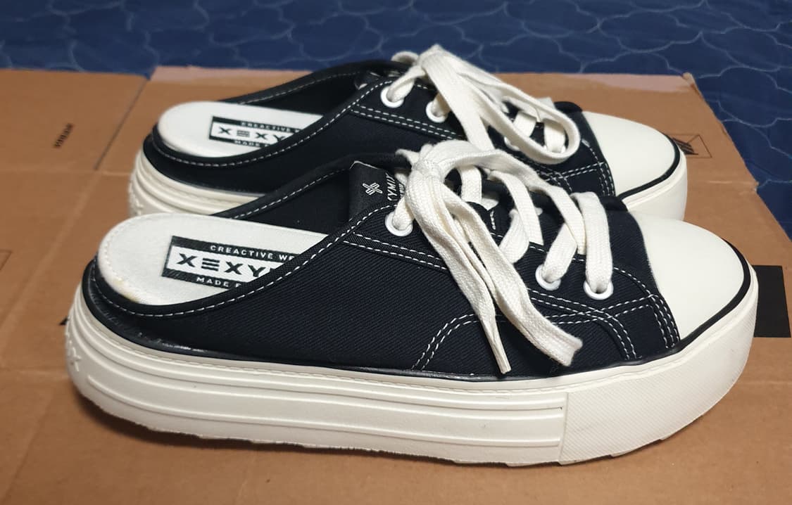 젝시믹스 X-클라우드 캔버스 뮬 스니커즈 하프블랙 (240) 상품이미지2