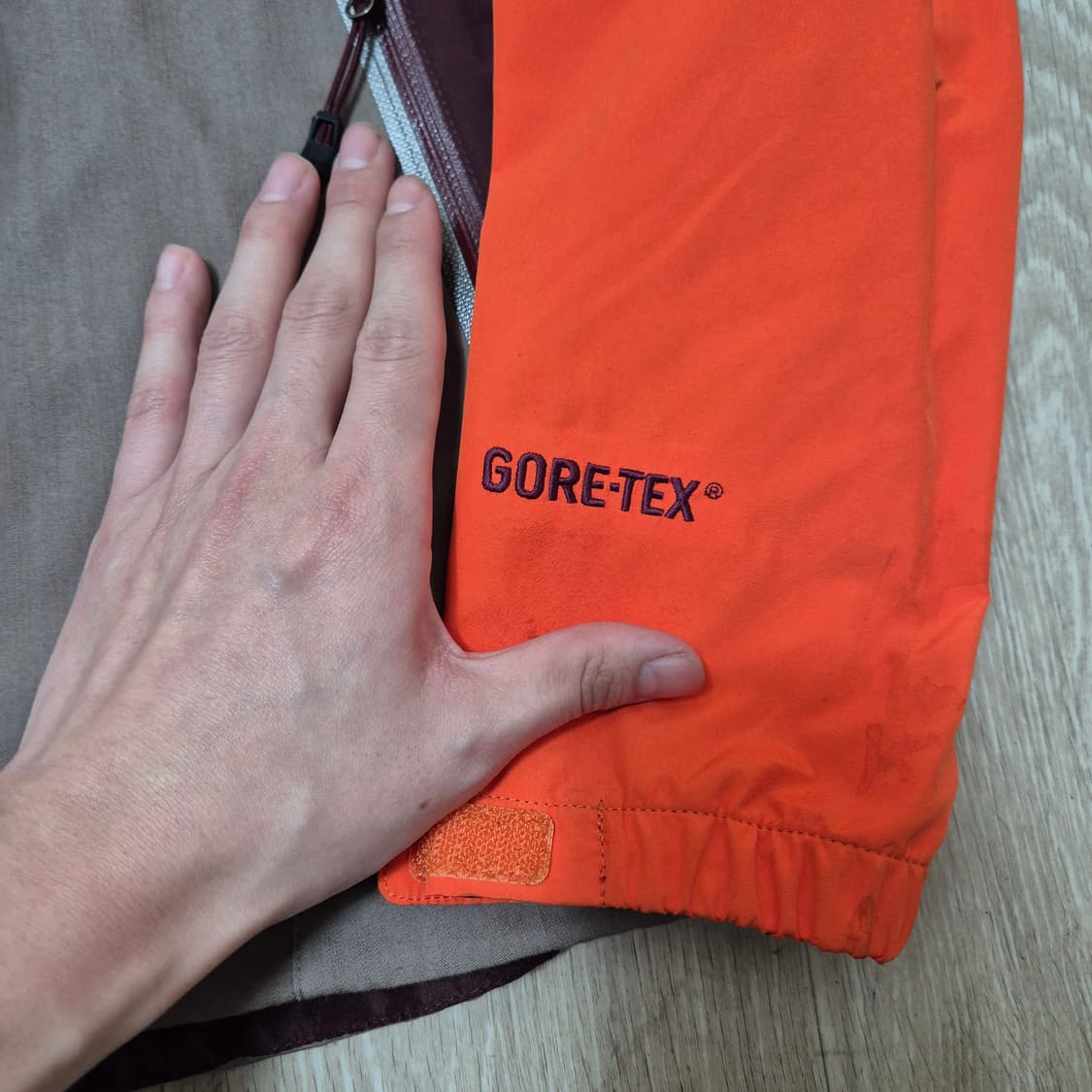 몽벨 로고 고어텍스 바람막이 자켓 상품이미지4