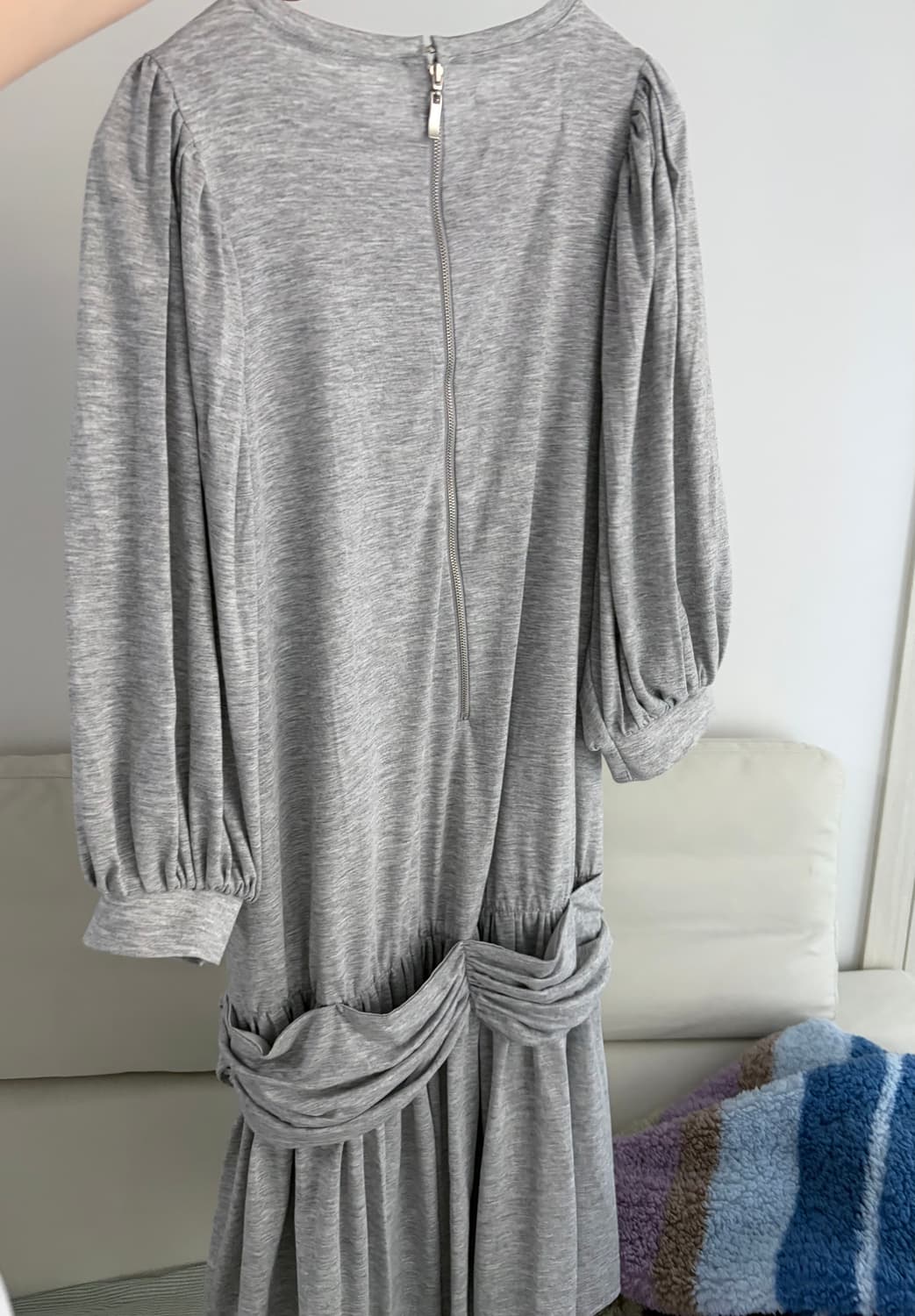 Eonts Art Nouveau Dress - gray 에옹쓰 아르누보 상품이미지2