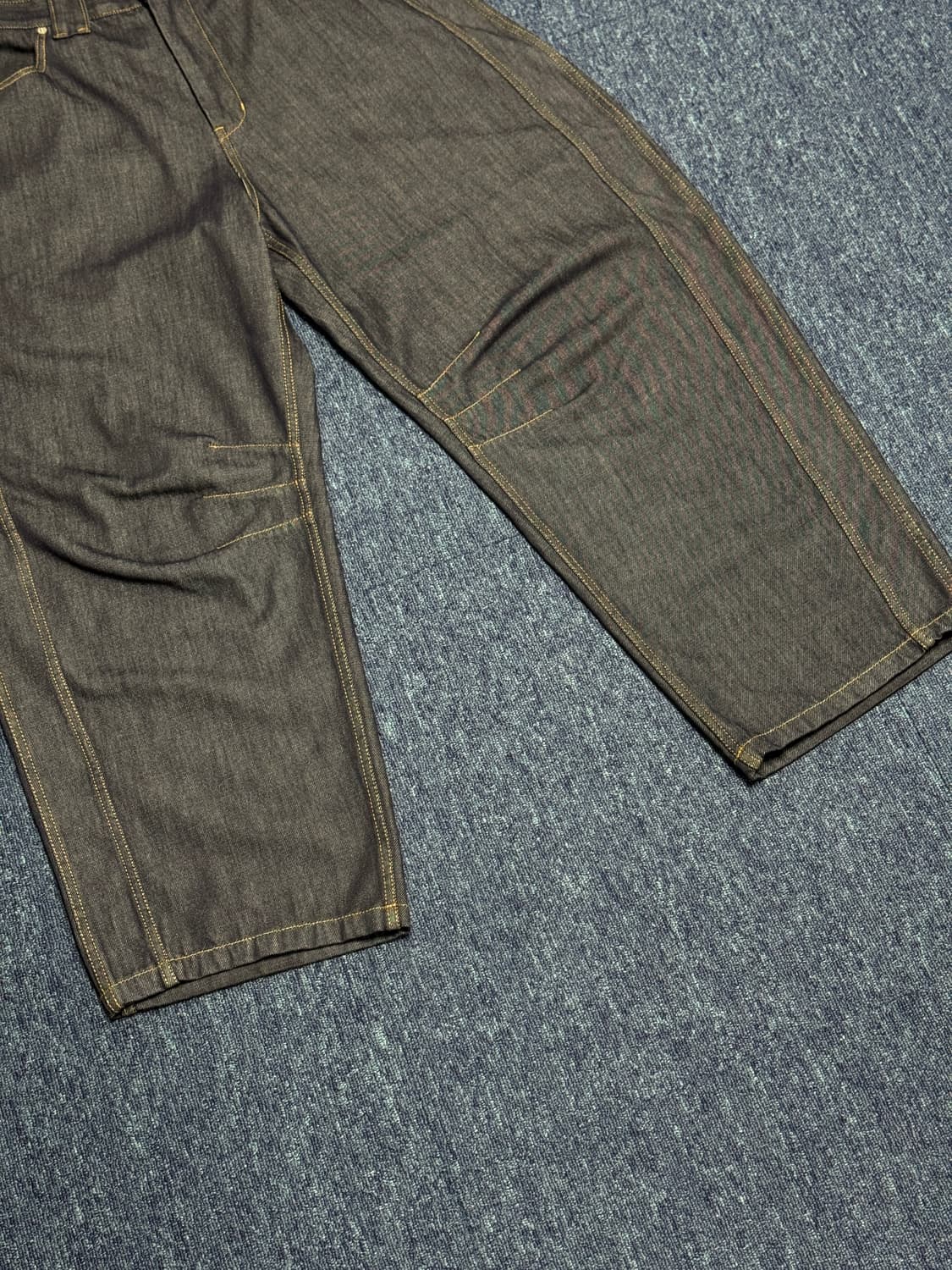 [새상품급, 3] 9999아카이브X허율 테크니컬 커브드 데님 팬츠 상품이미지3