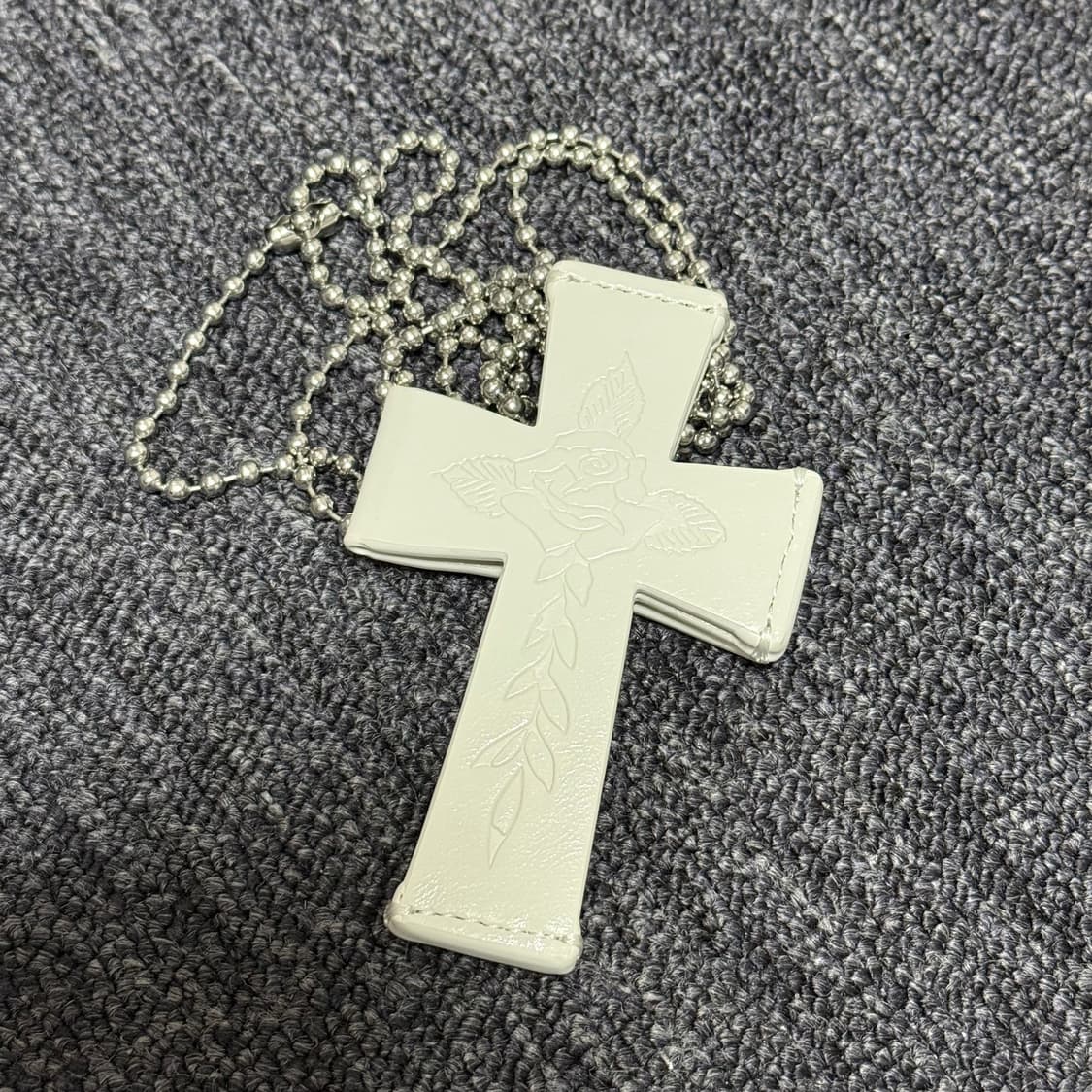 스컬프터 십자가 카드지갑 상품이미지1