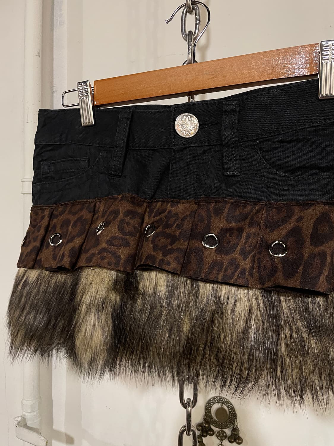 레오파드 패턴 아일렛 퍼 블랙 미니스커트 갸루 펑크 y2k 상품이미지4