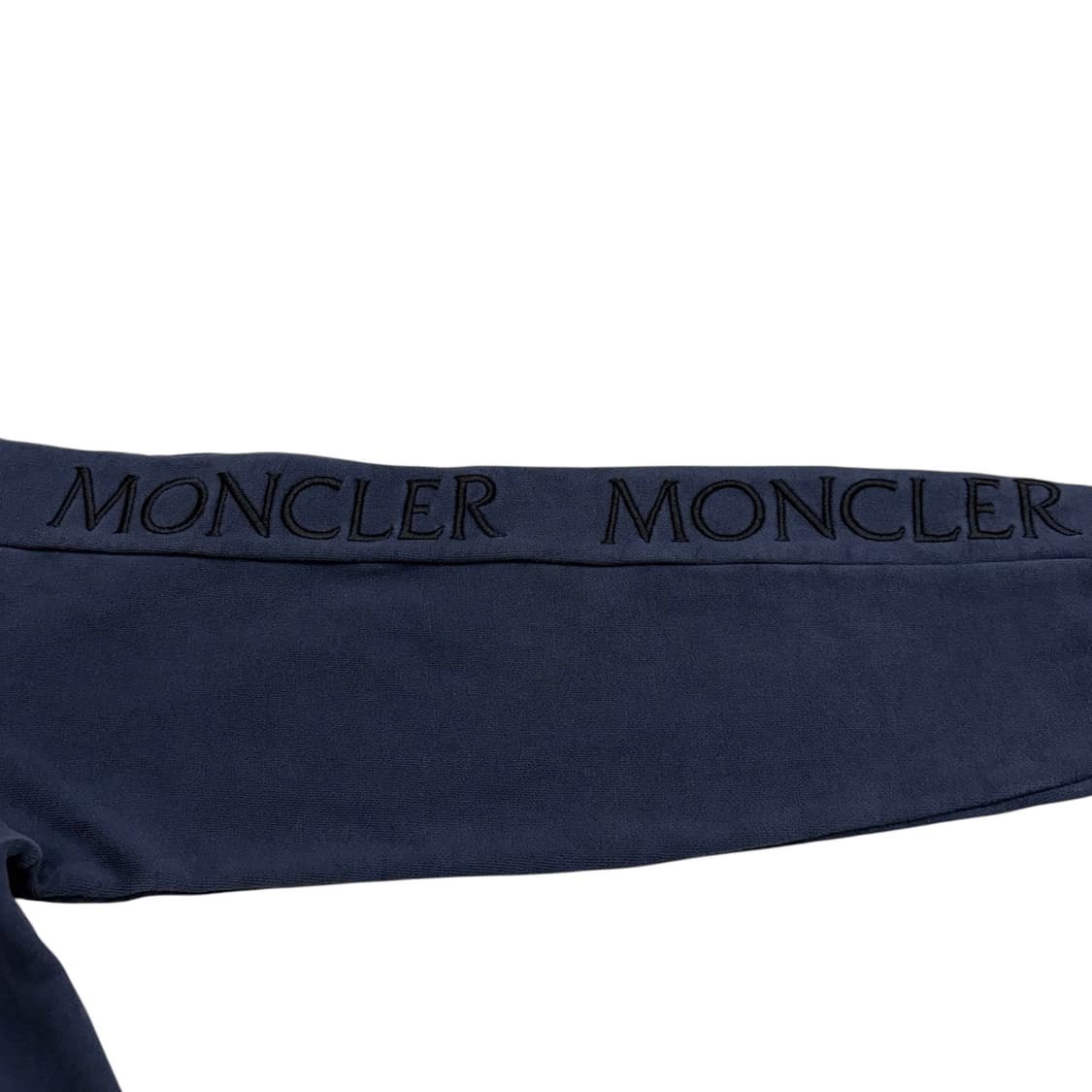 몽클레어 네이비 사이드라인 자수 맨투맨 m 실측 100 L 정도 몽클레르 상품이미지4