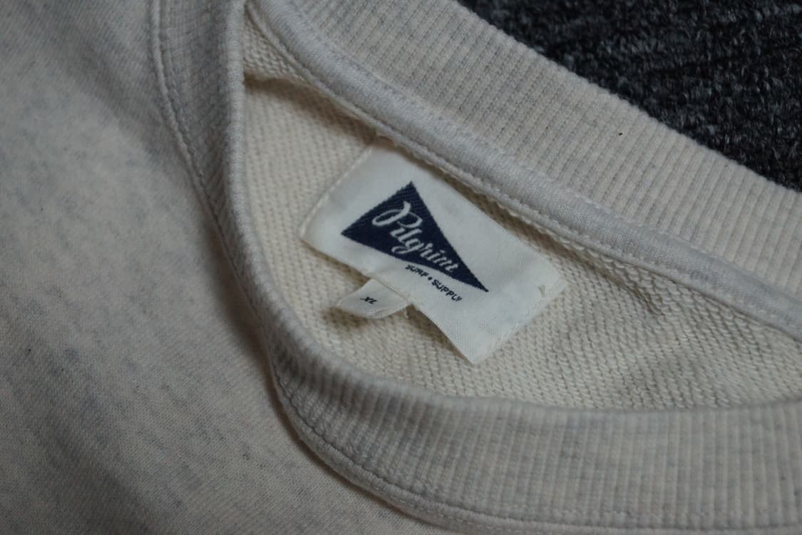 (XLARGE) 필그림 서프 서플라이 페넌트 크루 스웨트  상품이미지3