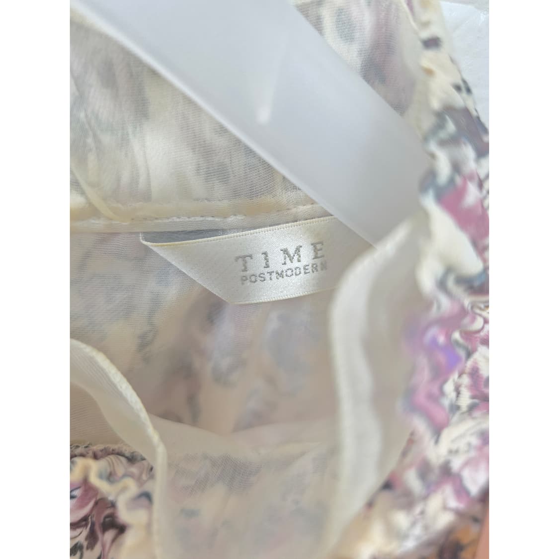 M 19s 한섬 타임TIME 플라워 블라우스  상품이미지2