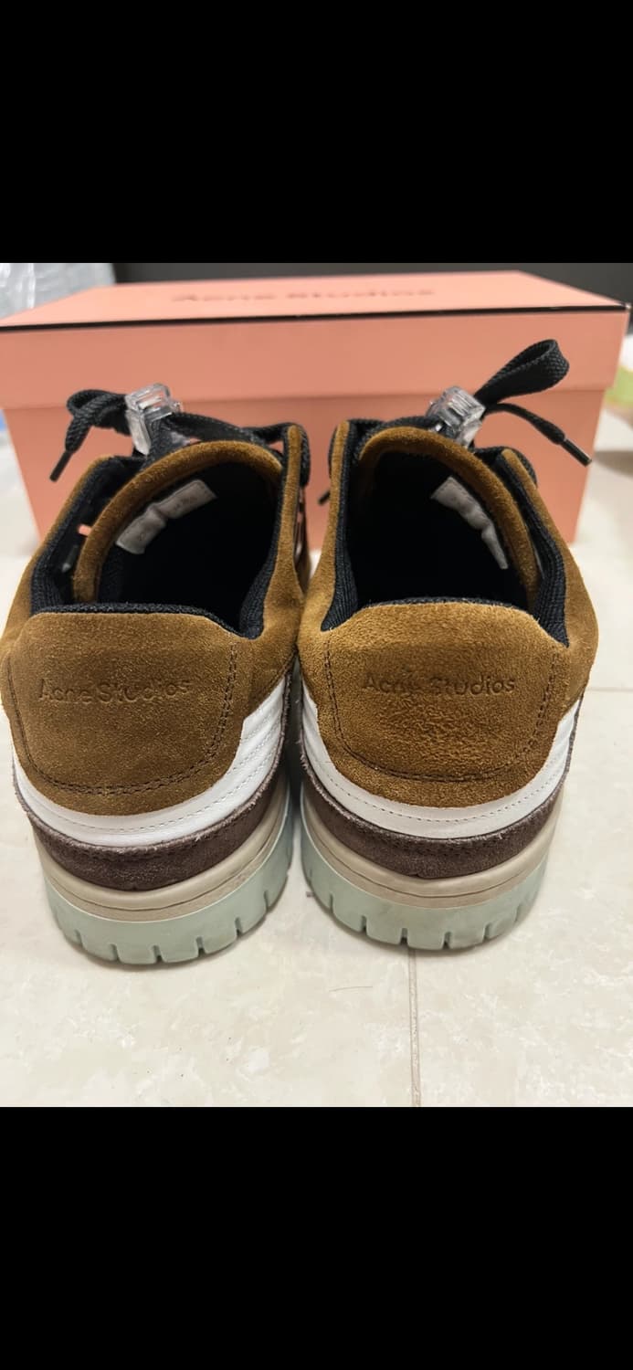 아크네 스튜디오 스니커즈 상품이미지3