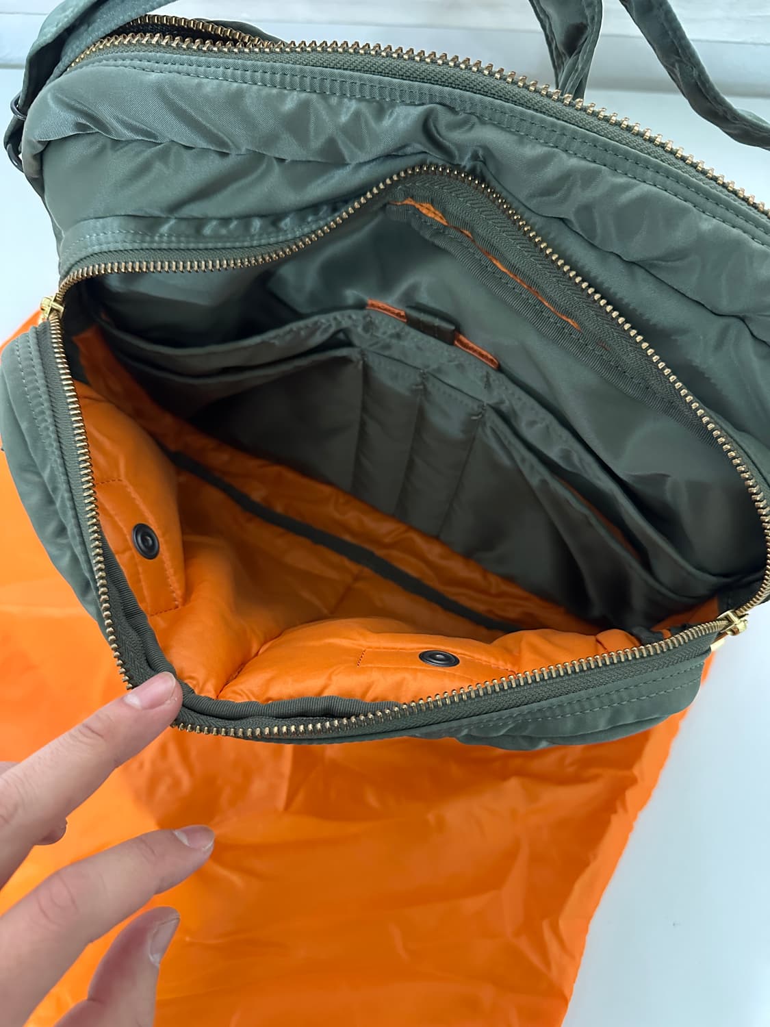 포터 올 뉴 탱커 슬링백 집 엑스라지 세이지 그린 상품이미지3