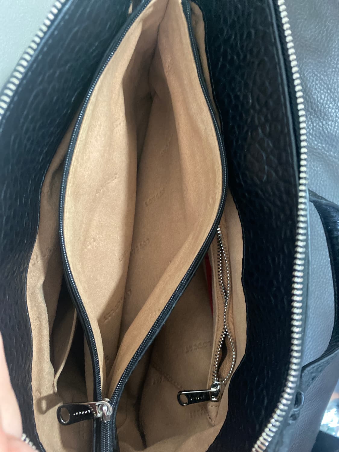 러브캣 블랙 가죽 토트백 상품이미지4