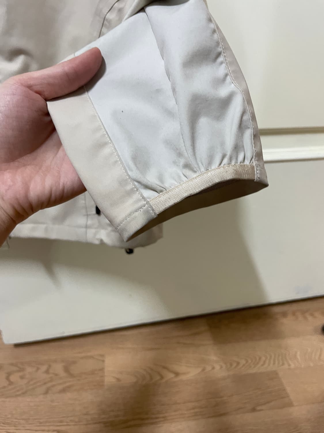 울리카상투스 윙본쉘자켓 2사이즈 크림 상품이미지3