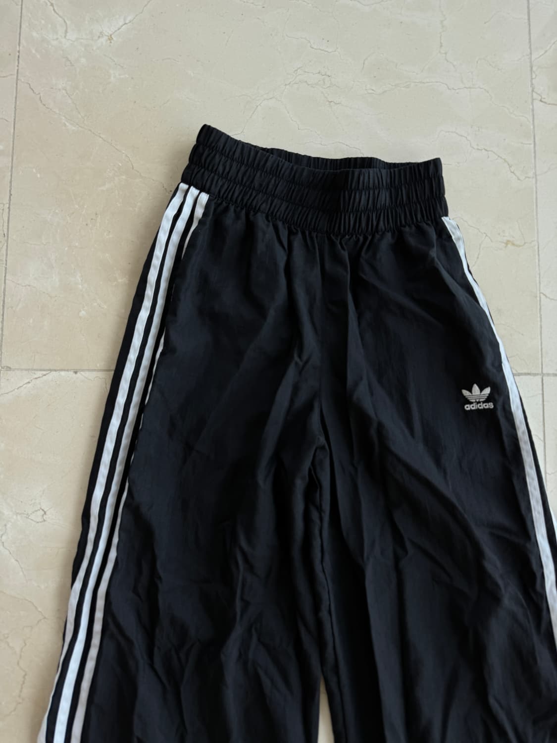 아디다스 Adidas 와이드 레그 트랙 팬츠 xs (오버핏)  상품이미지2