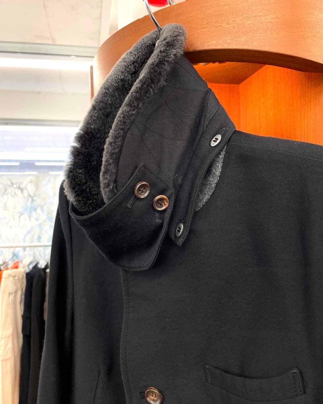 미하라 야스히로 퍼 트리밍 테일러드 자켓 상품이미지4