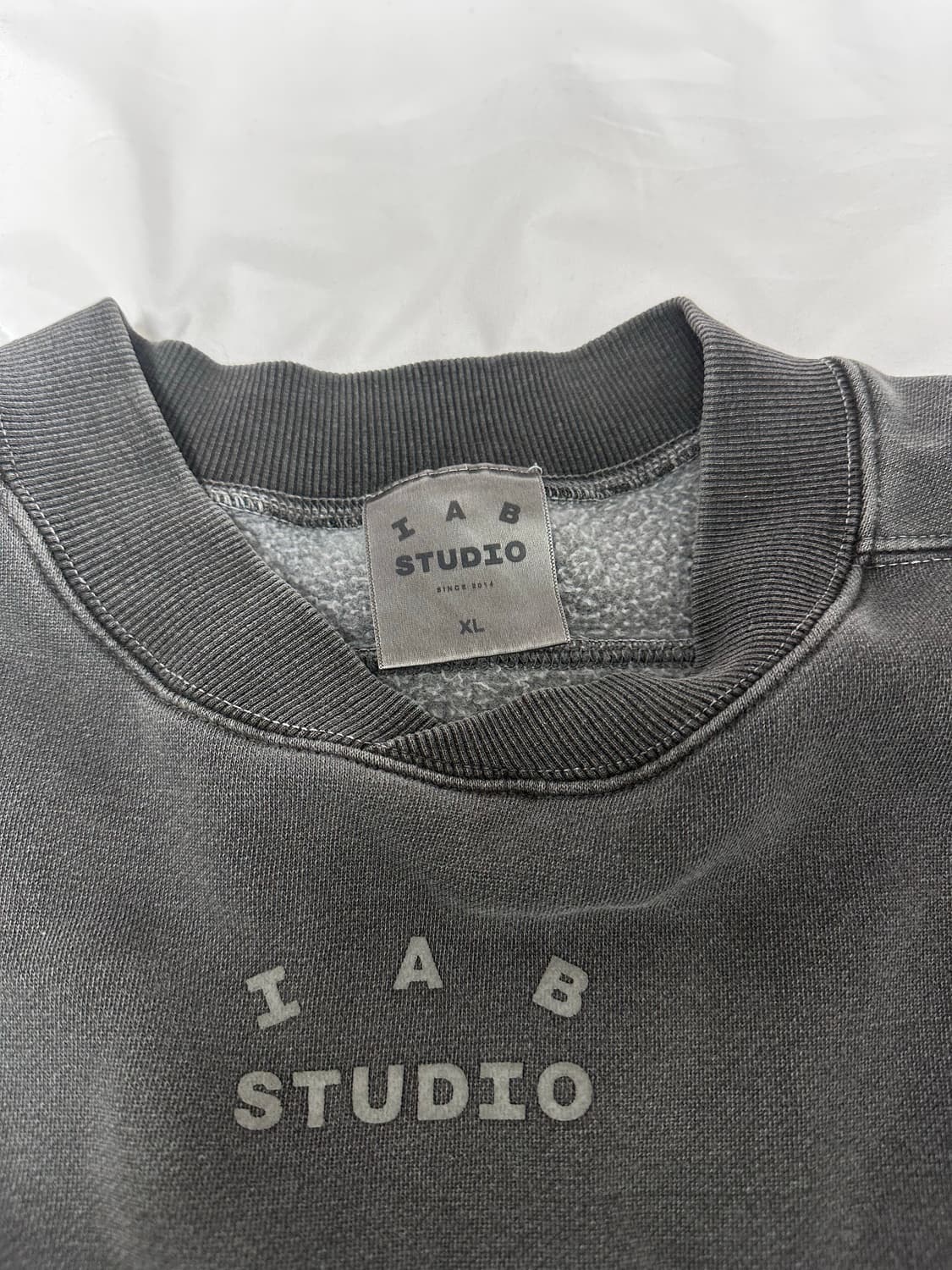IAB Studio Pigment Crewneck Black 상품이미지3