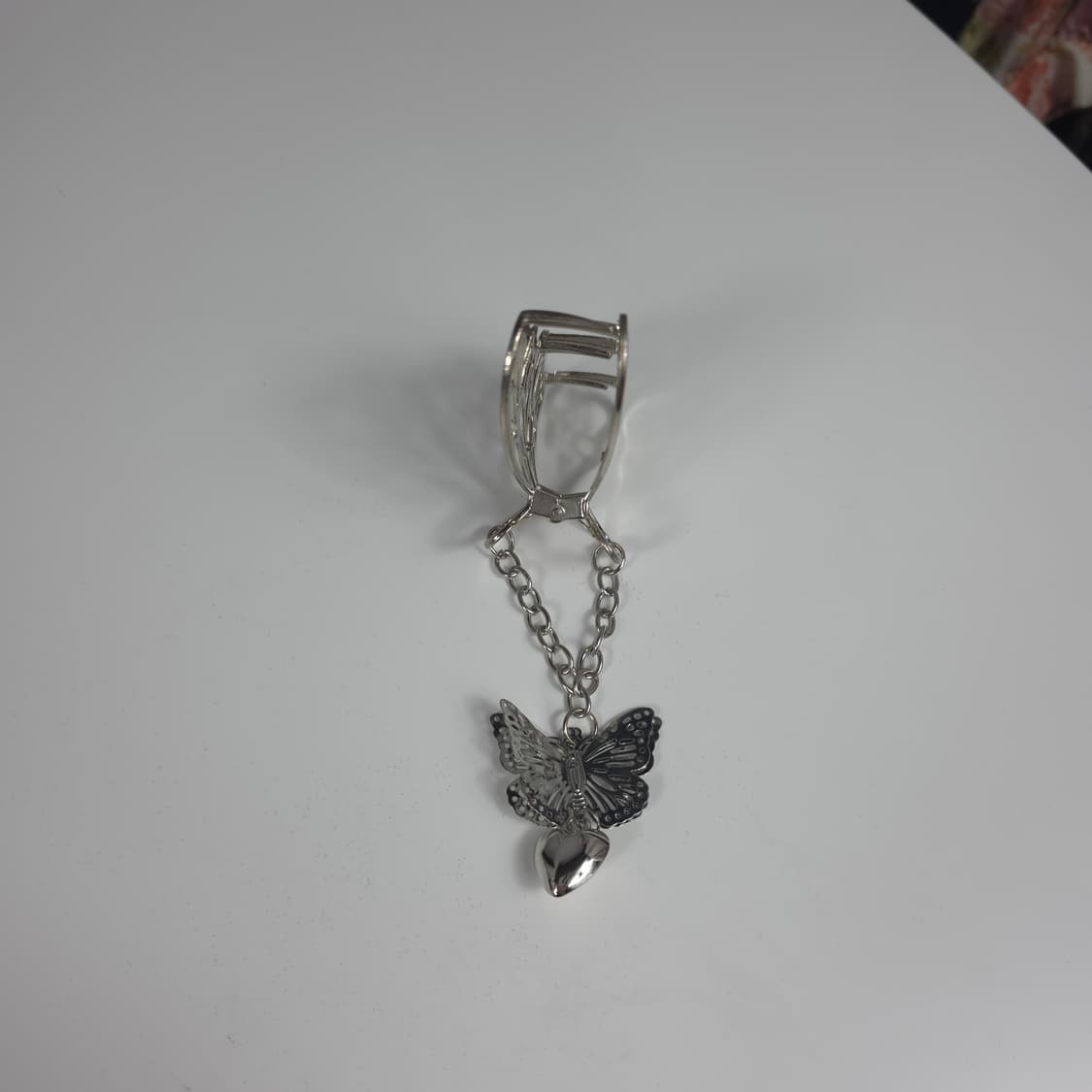 [새상품] 나비 펜던트 체인 헤어 집게핀 실버 상품이미지2