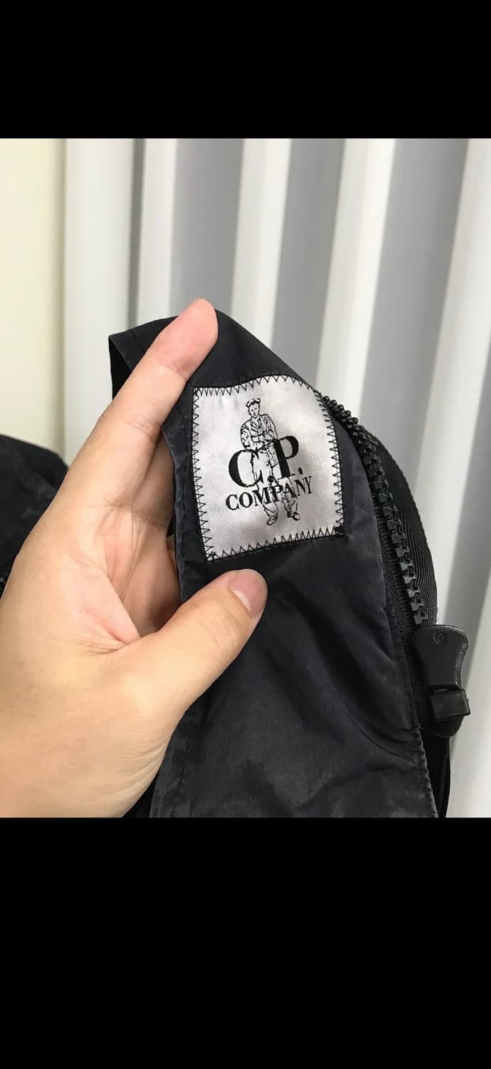 Cp컴퍼니 고글자켓 핀매합니다 상품이미지4