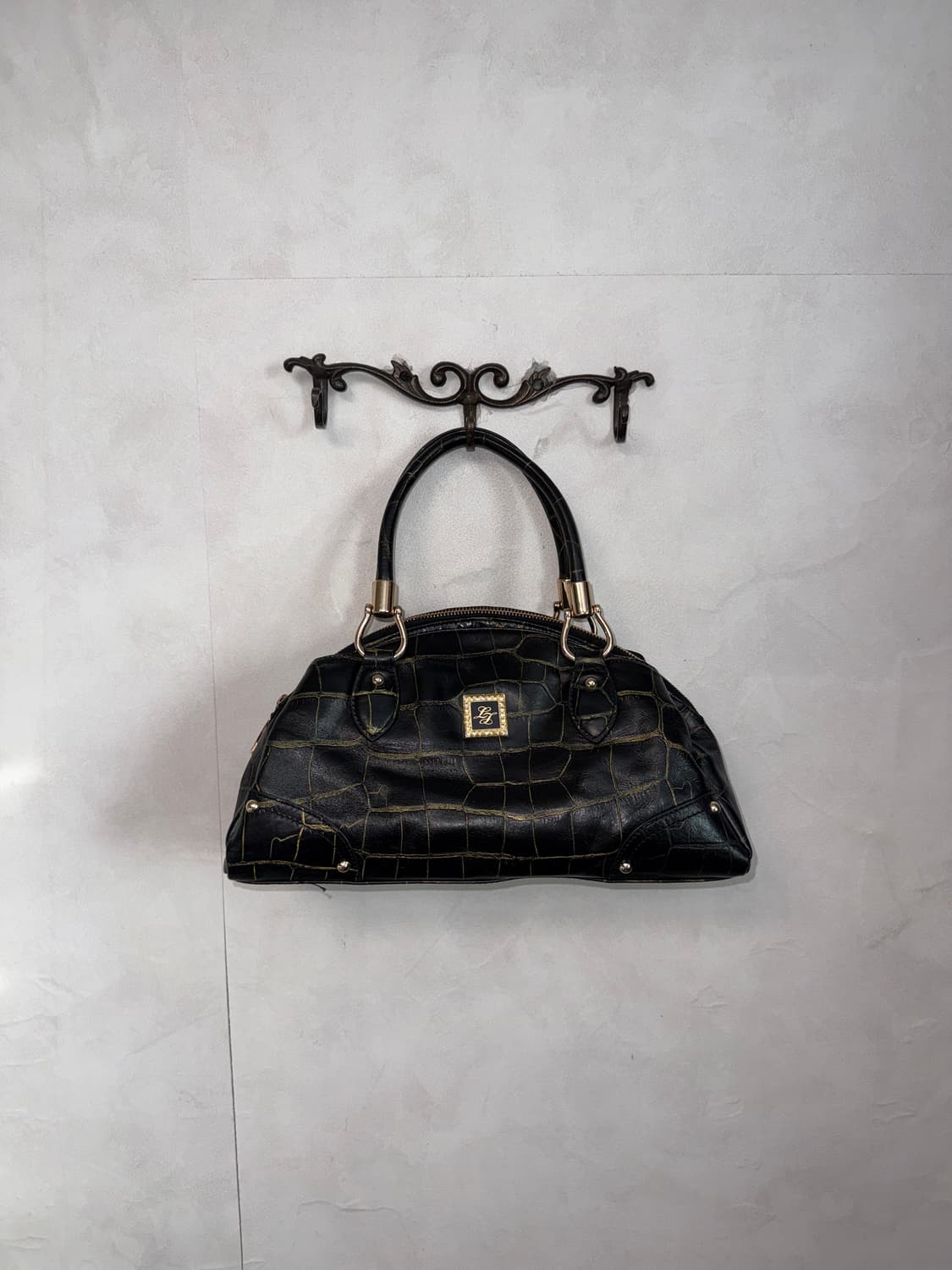 Lancetti black bold python shoulder bag 상품이미지1