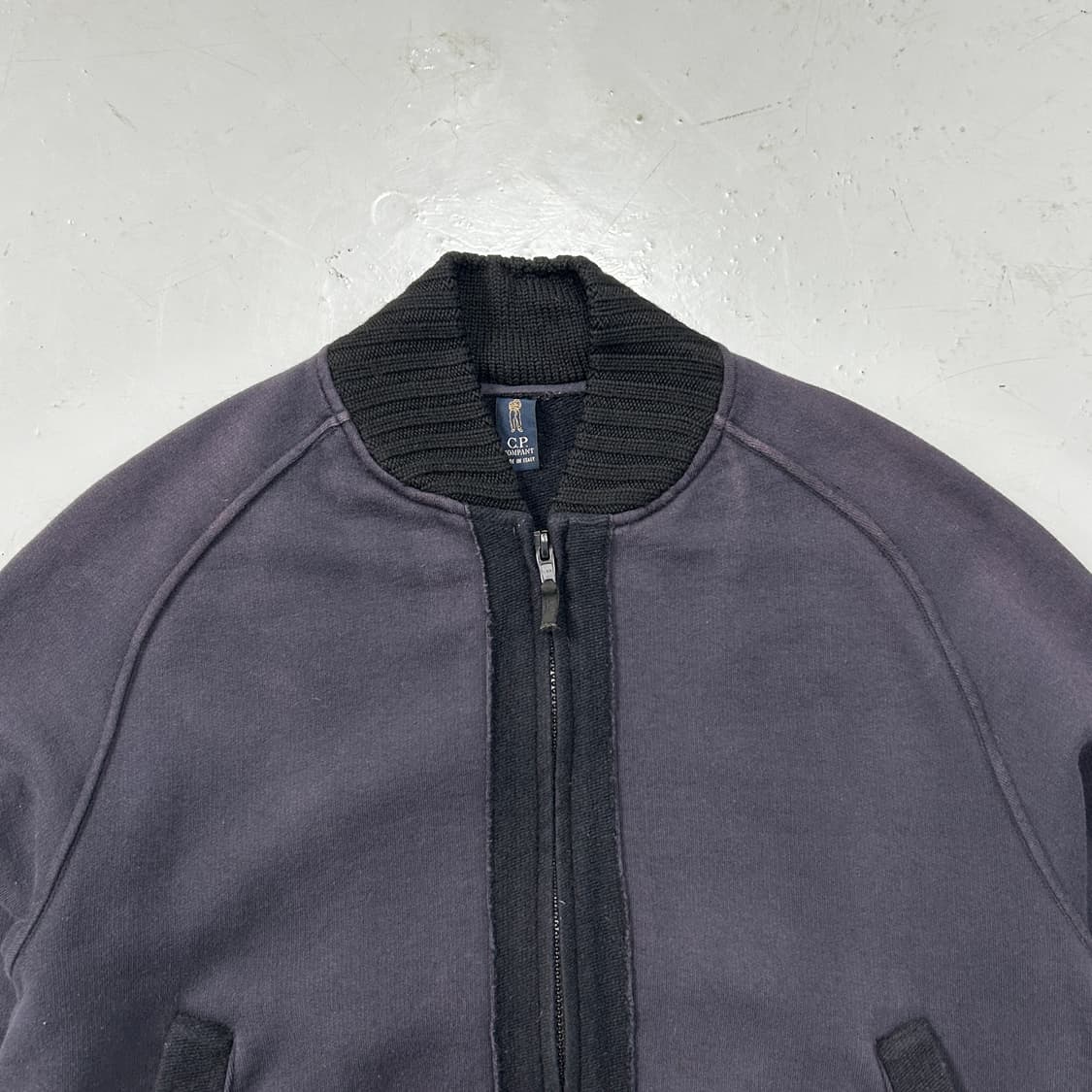 90s CP 컴퍼니 페이딩 와펜 블루종 상품이미지2
