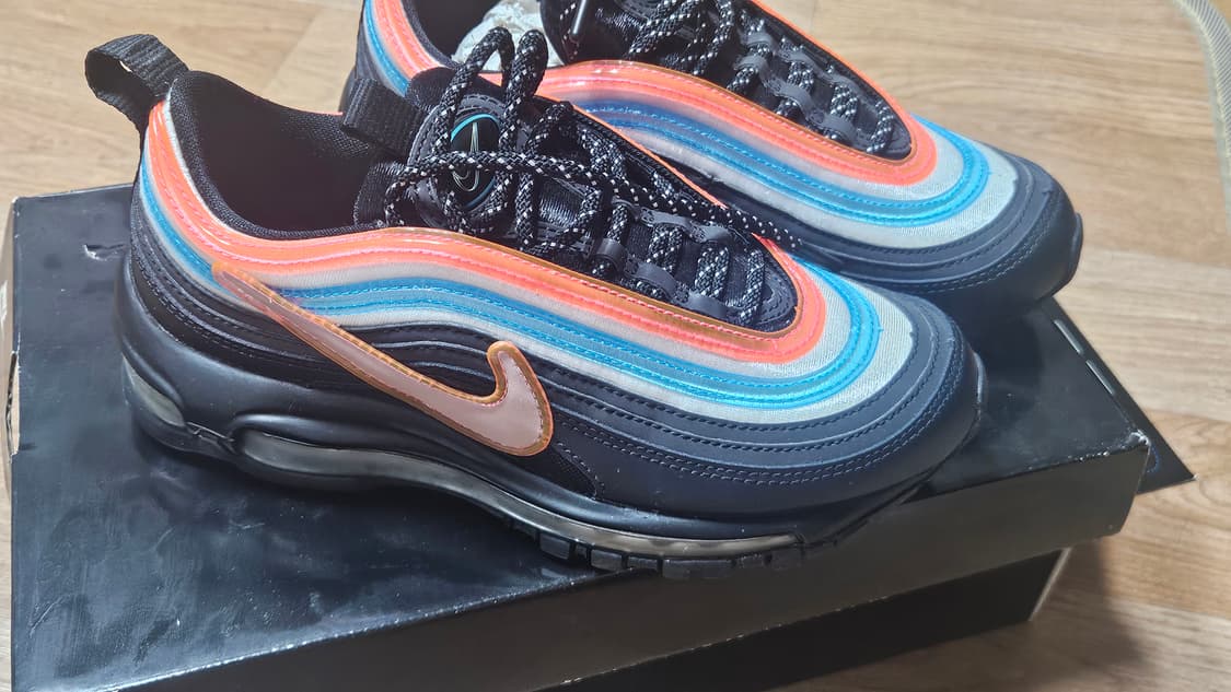 나이키 에어 맥스 97 네온 서울 상품이미지2