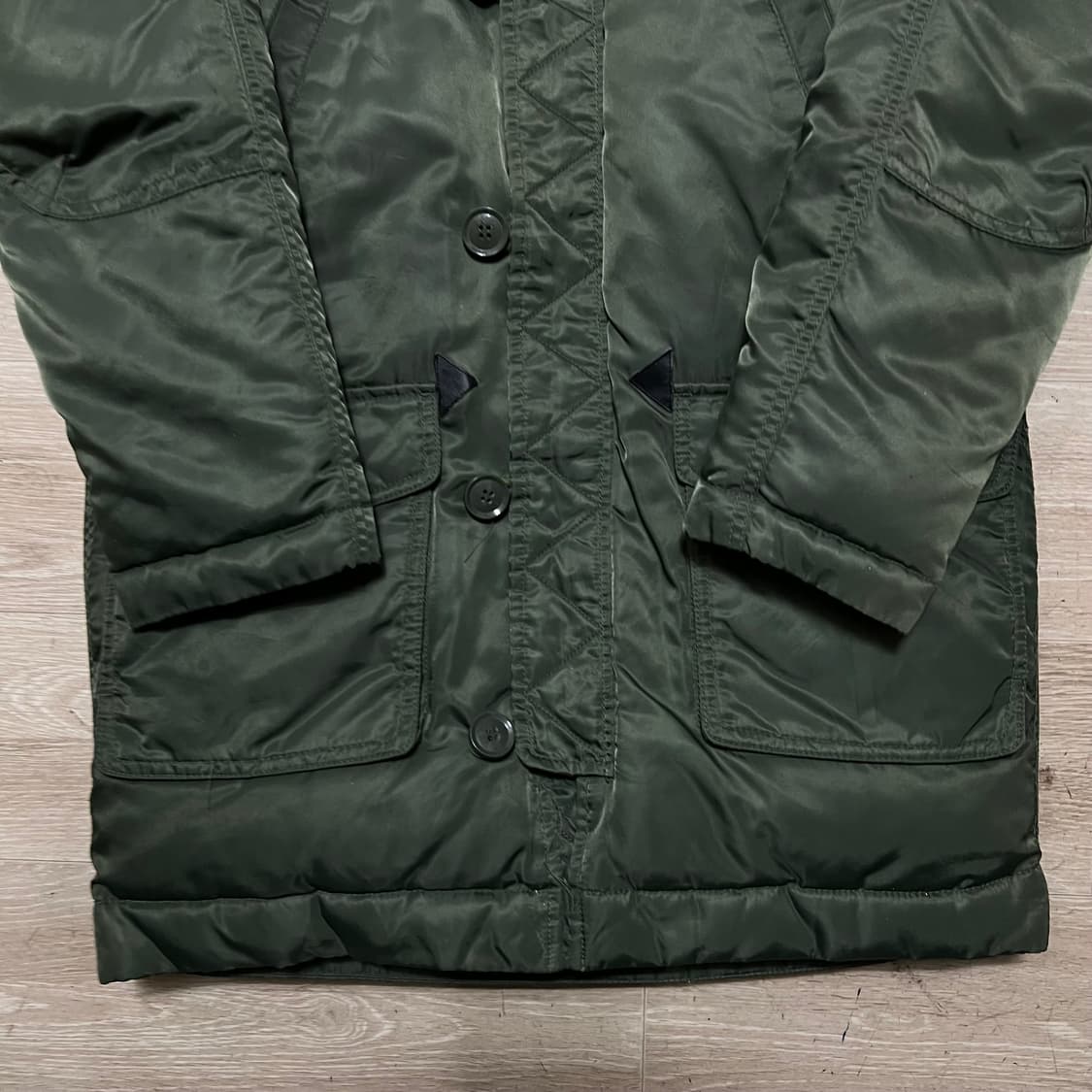 에비수 덕다운 퍼후드 반유광 N3B 롱 야상패딩 점퍼 [카키] S/90 상품이미지3