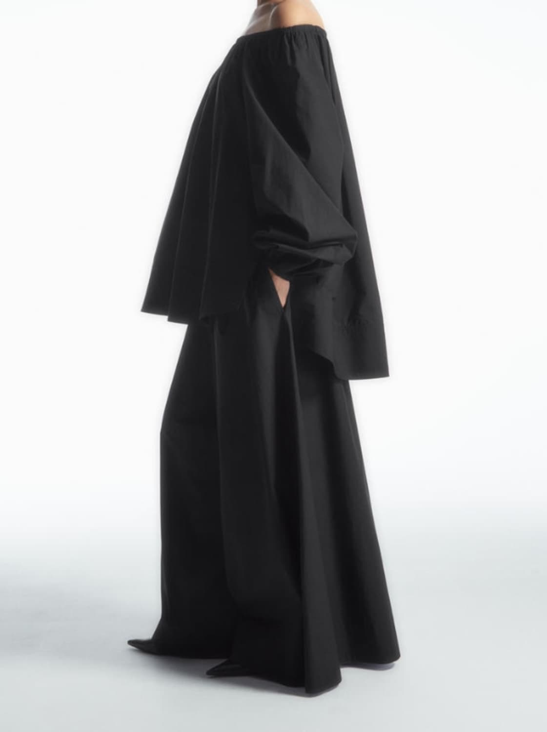 코스 블랙 개더드 와이드 팬츠 GATHERED WIDE-LEG 상품이미지6