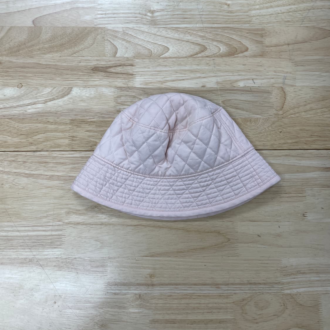 버버리 퀄팅 버킷햇 핑크 56(W) 상품이미지1