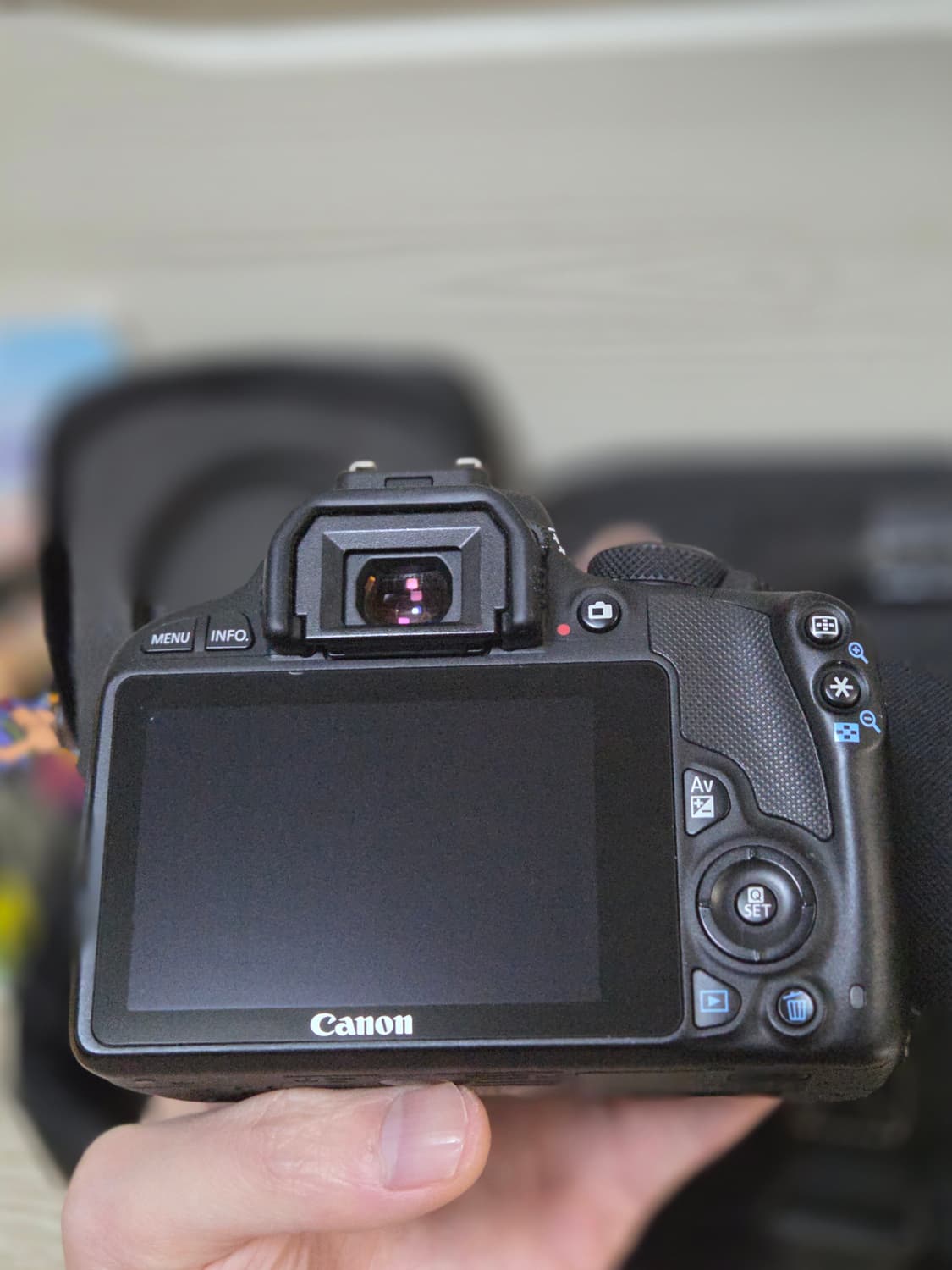 캐논 eos 100d 팝니다 (상태 a급) 상품이미지5